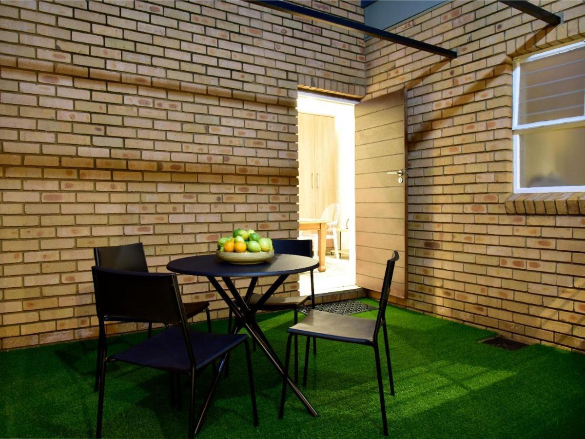 Five O'Clock Zen Boutique Guest House Centurion Εξωτερικό φωτογραφία